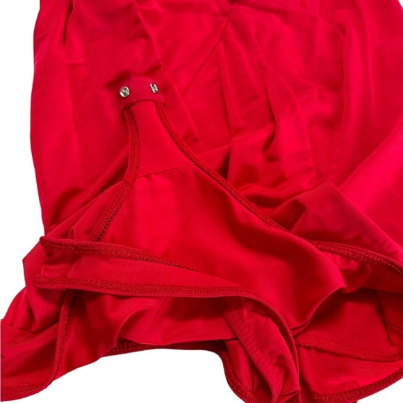 Bebe Red Halter V neck Bodysuit Top Size Small - Picture 16 of 17